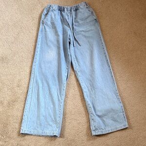 Zara Light Wash Wide Leg Jeans